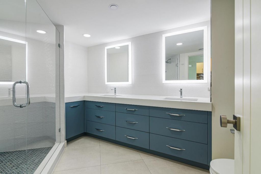 100 SE 5th Avenue, Unit 305, Boca Raton, FL 33432 Photo