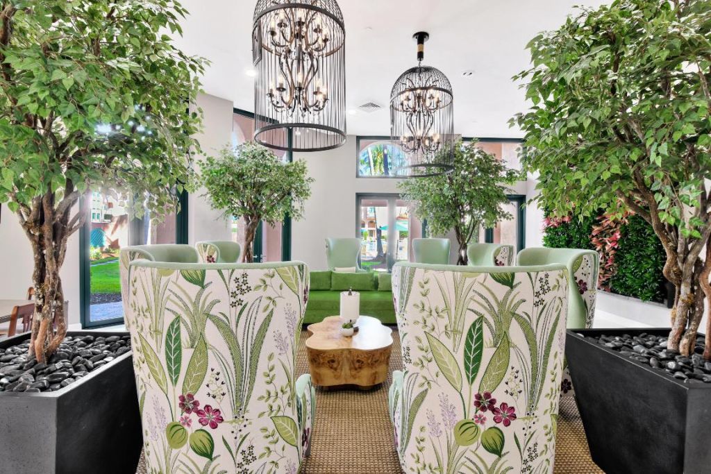 100 SE 5th Avenue, Unit 305, Boca Raton, FL 33432 Photo