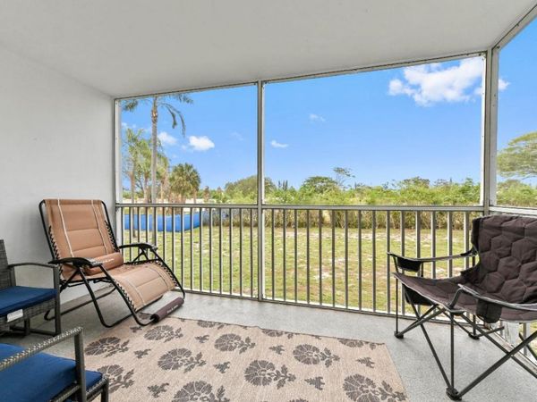 5700 NW 2nd Avenue, Unit 211, Boca Raton, FL 33487