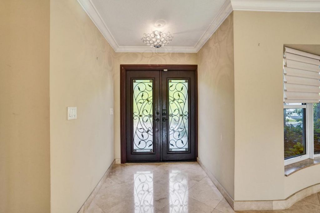 7050 NE 7th Avenue, Boca Raton, FL 33487 Photo