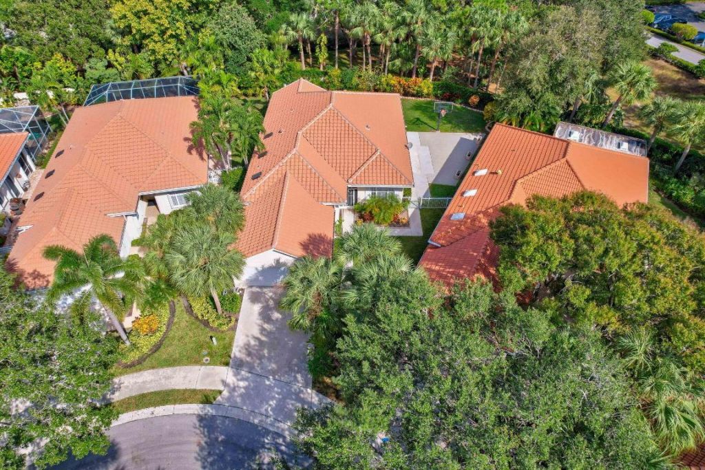 150 Lost Bridge Drive, Palm Beach Gardens, FL 33410 Photo