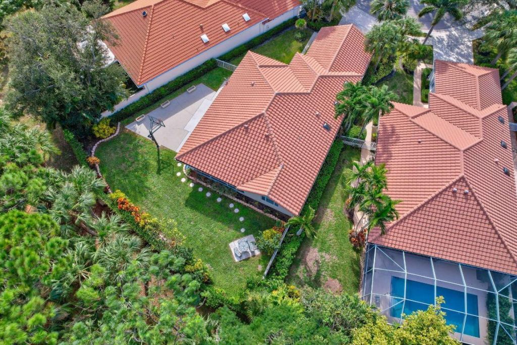 150 Lost Bridge Drive, Palm Beach Gardens, FL 33410 Photo