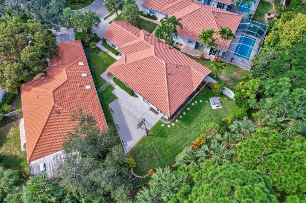 150 Lost Bridge Drive, Palm Beach Gardens, FL 33410 Photo