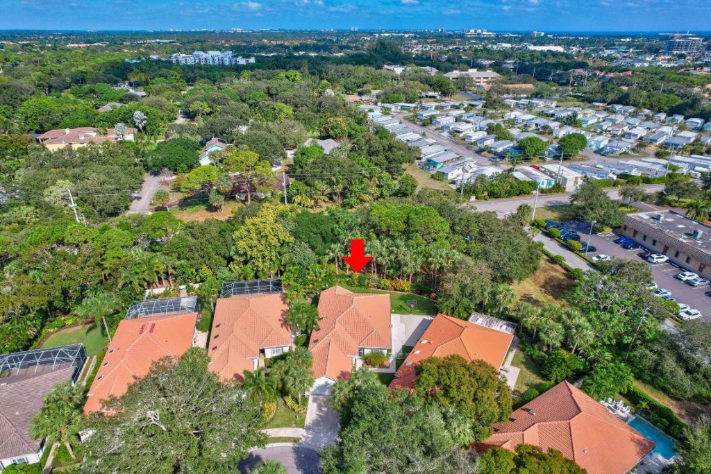 150 Lost Bridge Drive, Palm Beach Gardens, FL 33410 Photo