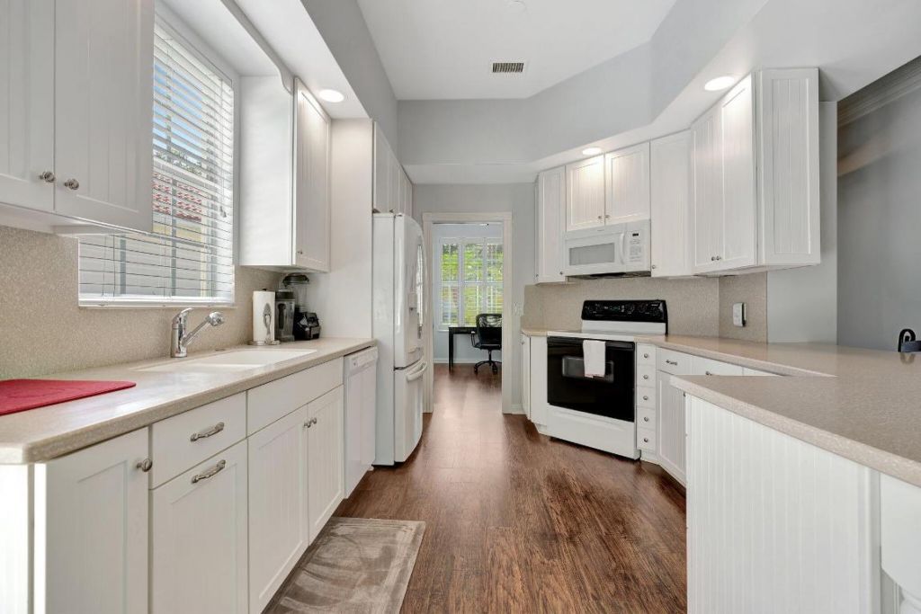 150 Lost Bridge Drive, Palm Beach Gardens, FL 33410 Photo