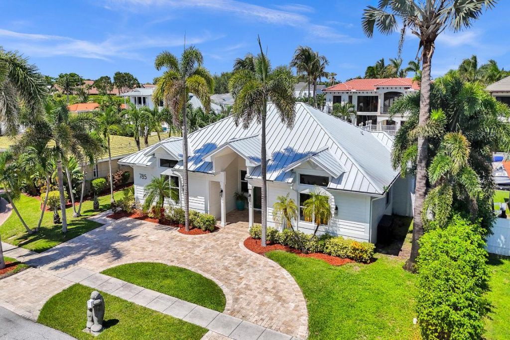 785 NE 71st Street, Boca Raton, FL 33487 Photo