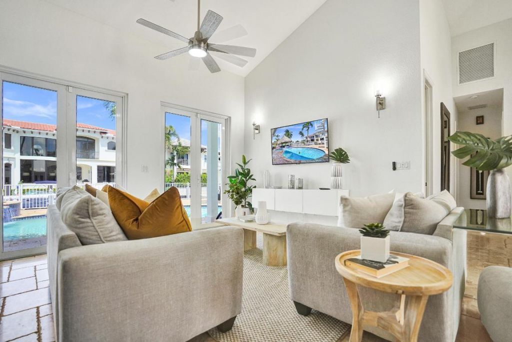 785 NE 71st Street, Boca Raton, FL 33487 Photo