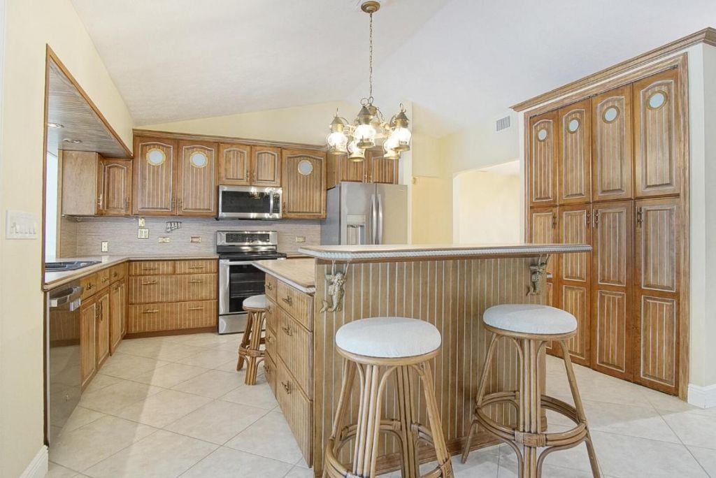 1232 SW Knollwood Drive, Palm City, FL 34990 Photo