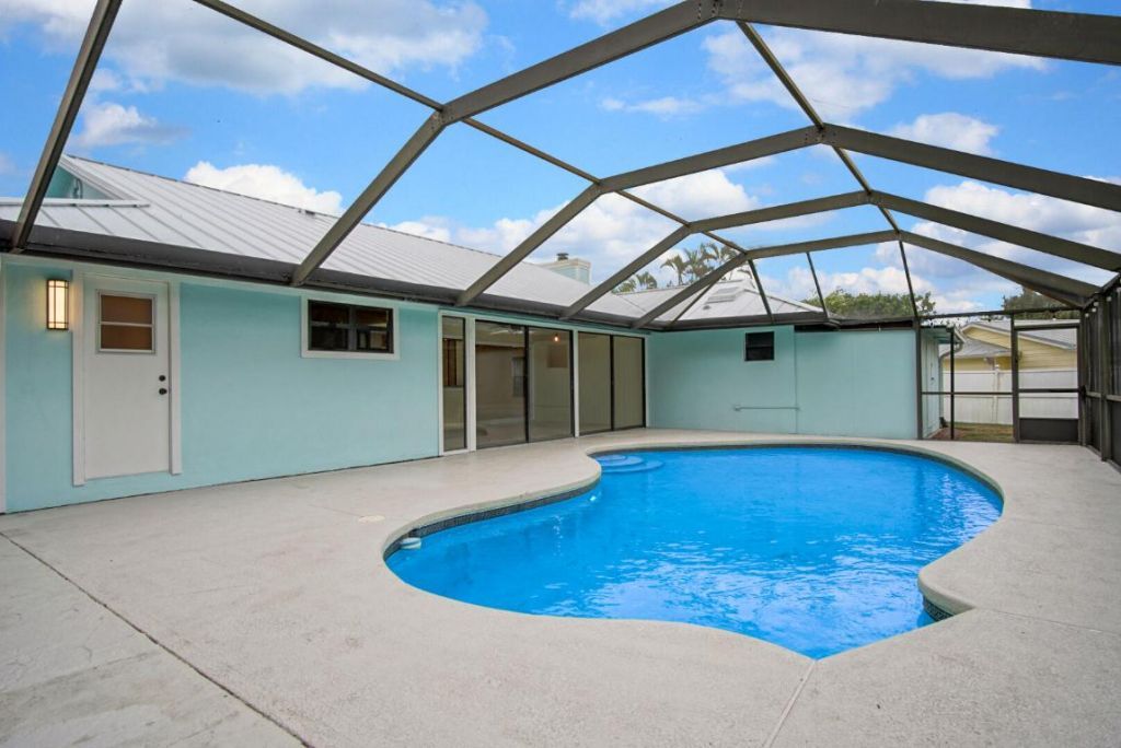 1232 SW Knollwood Drive, Palm City, FL 34990 Photo