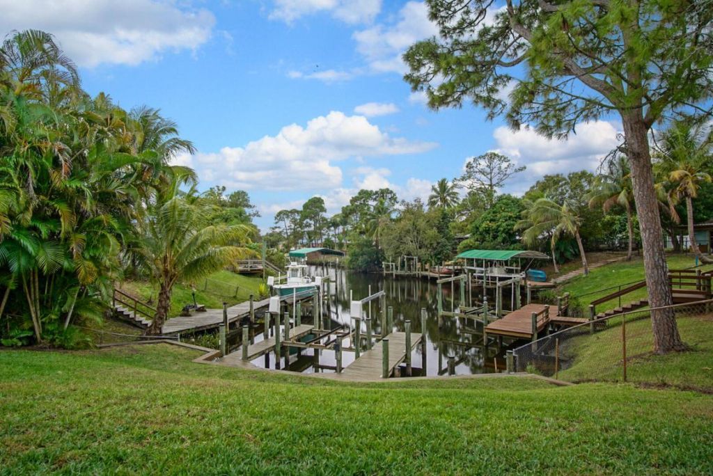 1232 SW Knollwood Drive, Palm City, FL 34990 Photo