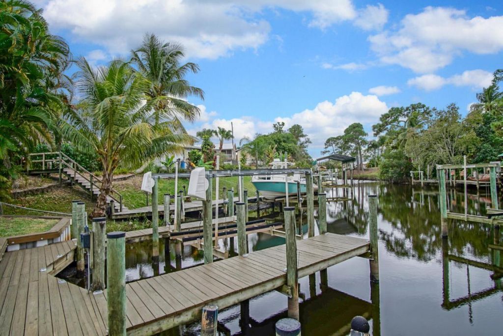 1232 SW Knollwood Drive, Palm City, FL 34990 Photo