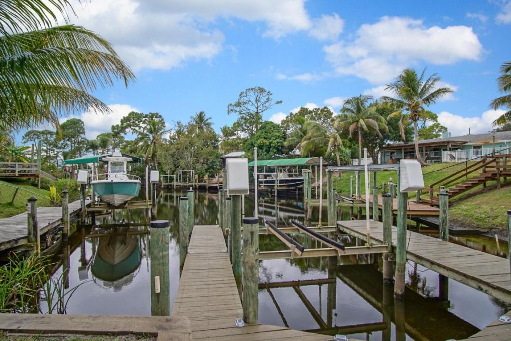 1232 SW Knollwood Drive, Palm City, FL 34990 Photo