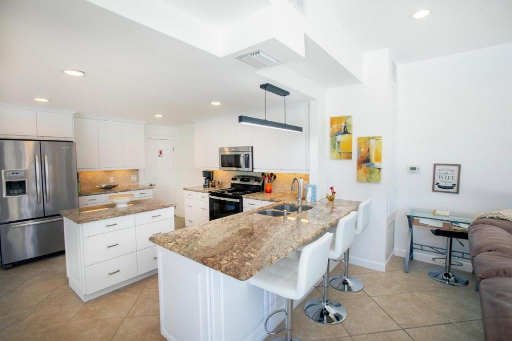 2631 NE 48 Th Street, Lighthouse Point, FL 33064 Photo