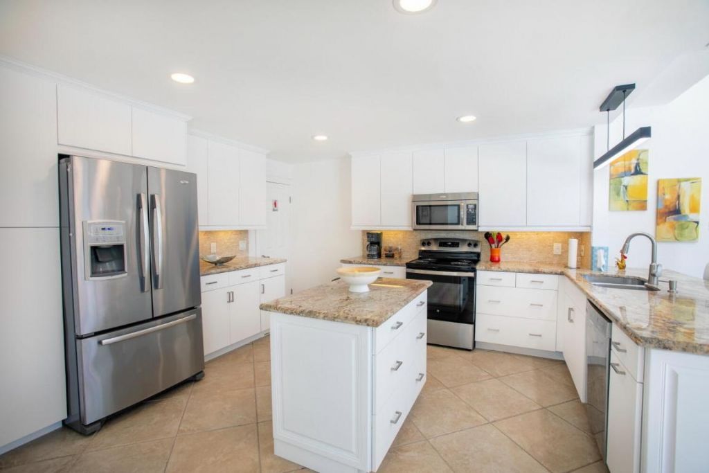 2631 NE 48 Th Street, Lighthouse Point, FL 33064 Photo