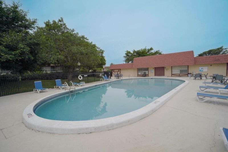 9272 SW 3rd Street, Unit 411, Boca Raton, FL 33428 Photo