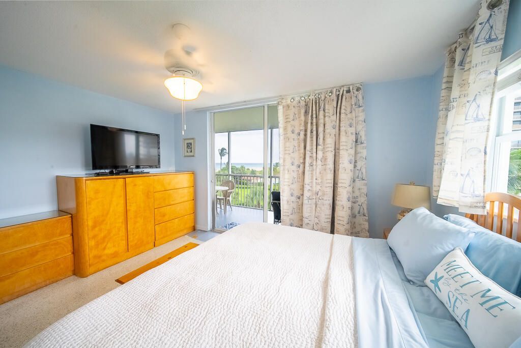 3600 N Ocean Drive, Unit 421, Singer Island, FL 33404 Photo