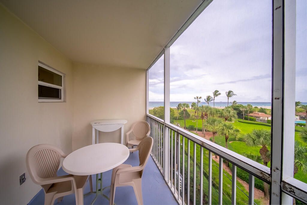 3600 N Ocean Drive, Unit 421, Singer Island, FL 33404 Photo