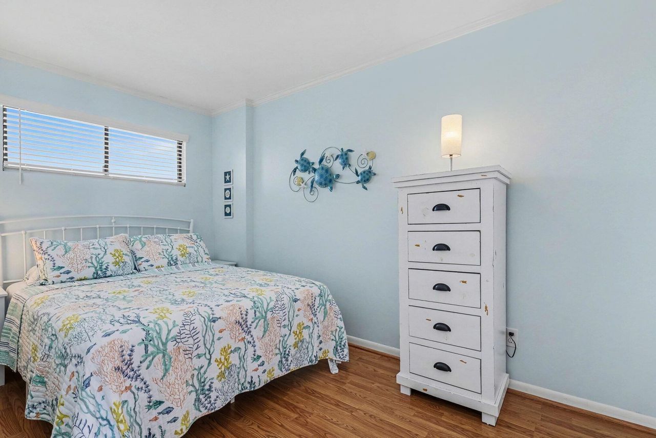 912 N Waccamaw Drive Photo 10