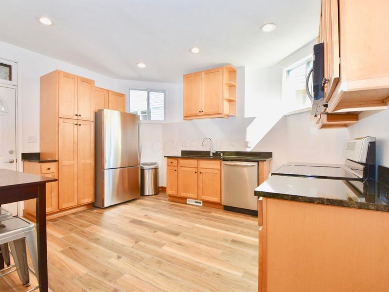 305 S Ohio Avenue, Columbus, OH 43205 Photo 5