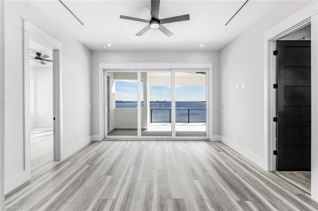 606 Coral Dr, Cape Coral, FL 33904 Photo