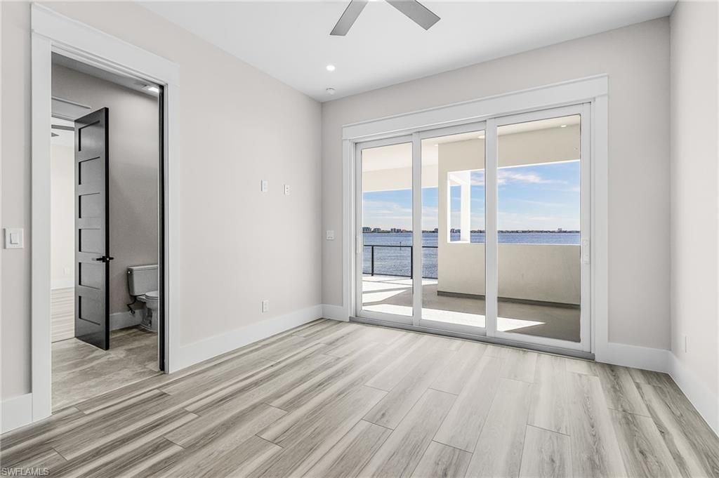 606 Coral Dr, Cape Coral, FL 33904 Photo