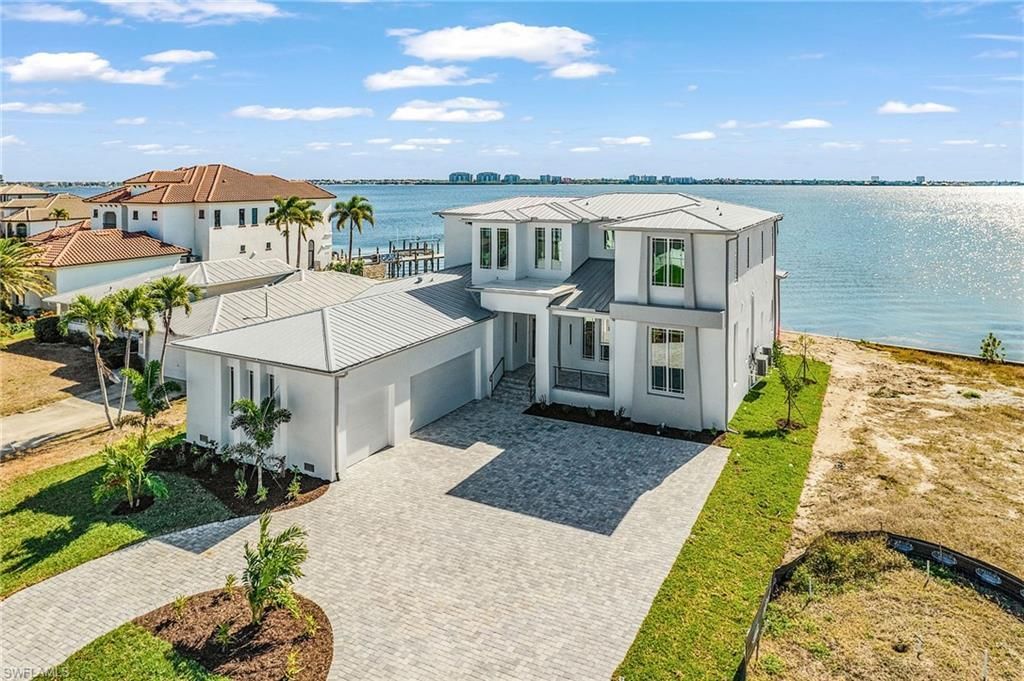 606 Coral Dr, Cape Coral, FL 33904 Photo