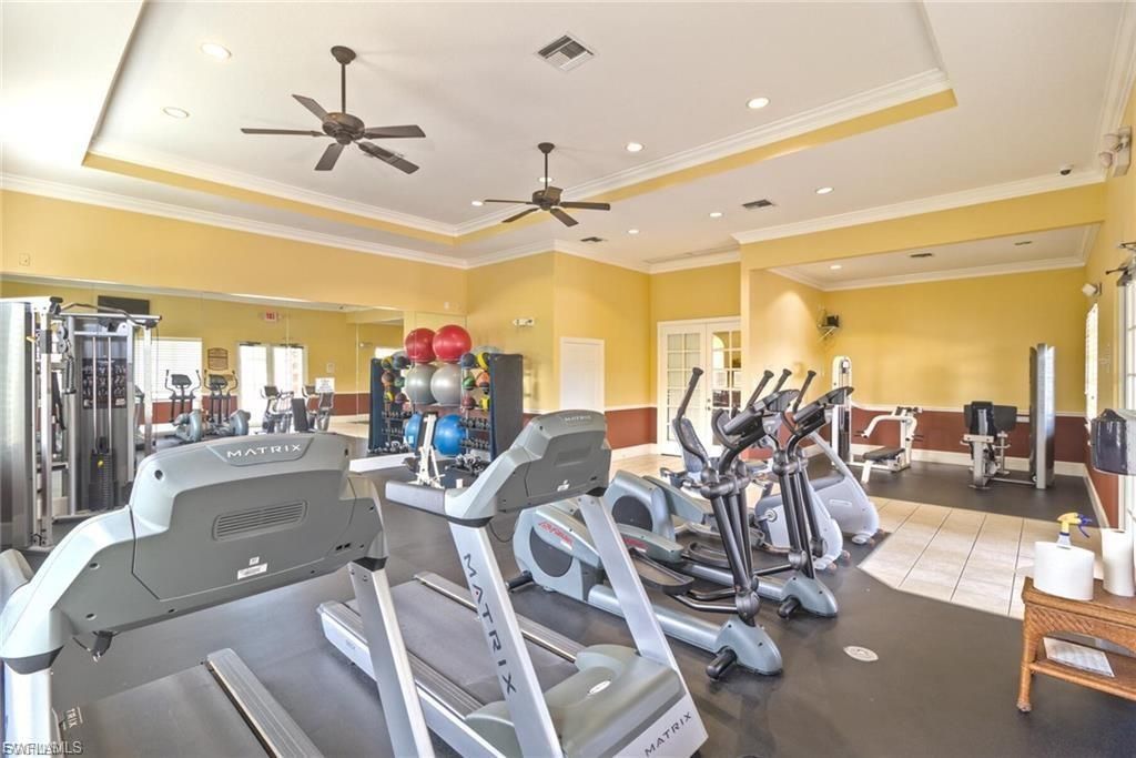 15655 Ocean Walk Cir, Unit 202, Fort Myers, FL 33908 Photo