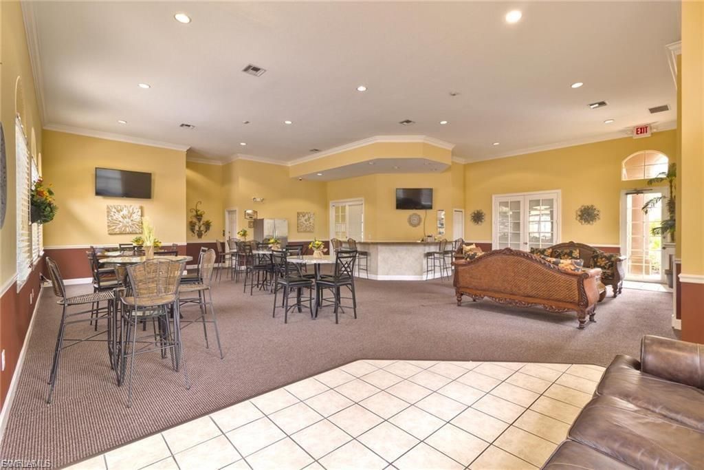 15655 Ocean Walk Cir, Unit 202, Fort Myers, FL 33908 Photo