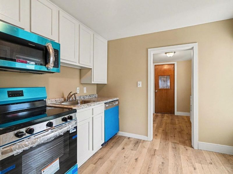 321 Southern Avenue, Reading, OH 45215 Photo 4