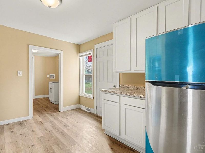 321 Southern Avenue, Reading, OH 45215 Photo 6