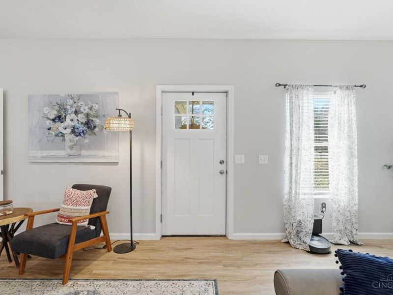 1348 Wagner Drive, Perry Twp, OH 45118 Photo 5