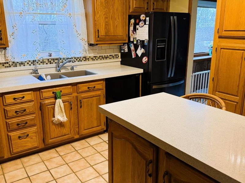 3703 Moorhill Drive, Evendale, OH 45241 Photo 10