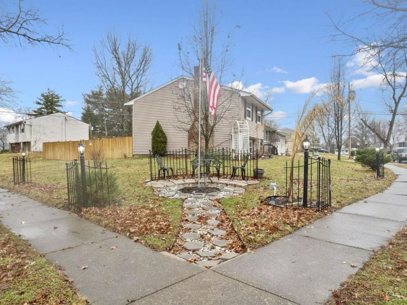 4625 Locust Grove Court, Union Twp, OH 45103 Photo 5