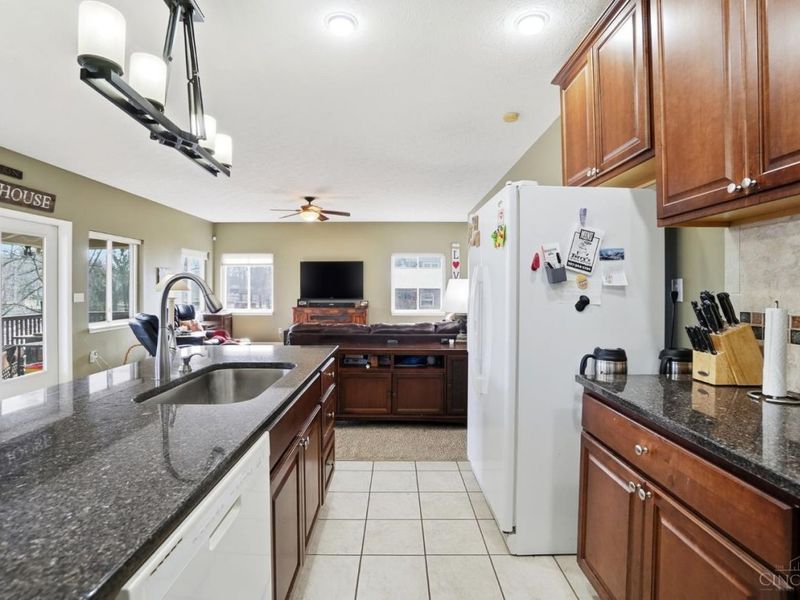 1065 Brunswick Drive, Perry Twp, OH 45118 Photo 13