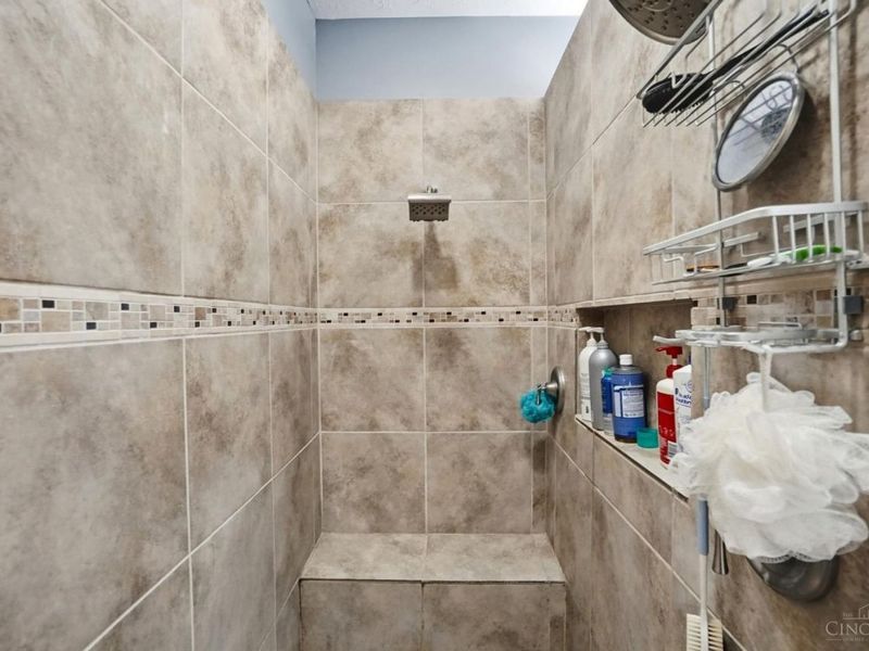 1065 Brunswick Drive, Perry Twp, OH 45118 Photo 31