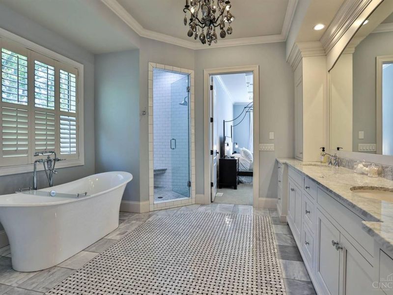 9725 Cunningham Road, Indian Hill, OH 45243 Photo 29