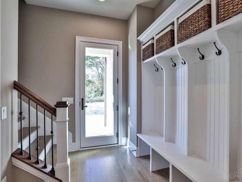 9725 Cunningham Road, Indian Hill, OH 45243 Photo 52