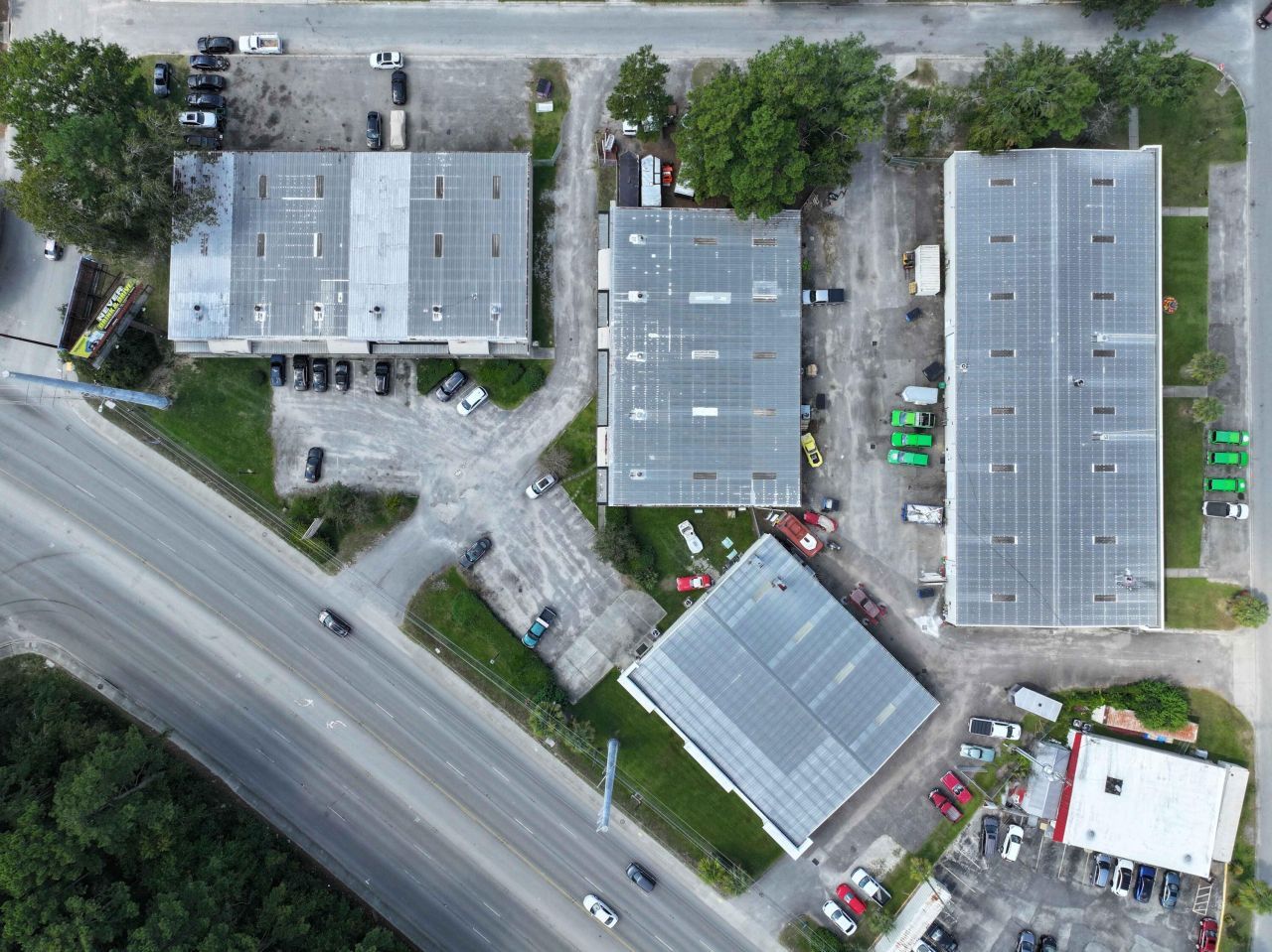 4030 Ashley Phosphate Road Road Photo 5