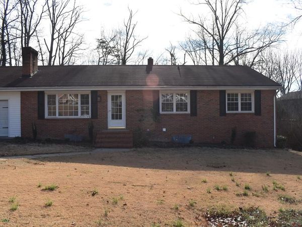 28 Ridgemore Cir, FREDERICKSBURG, VA 22405