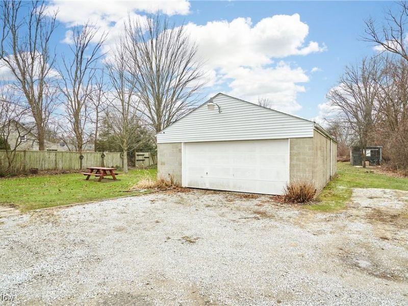 4718 Massillon Road, North Canton, OH 44720 Photo 21