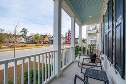 403 N Commodore Way photo 4