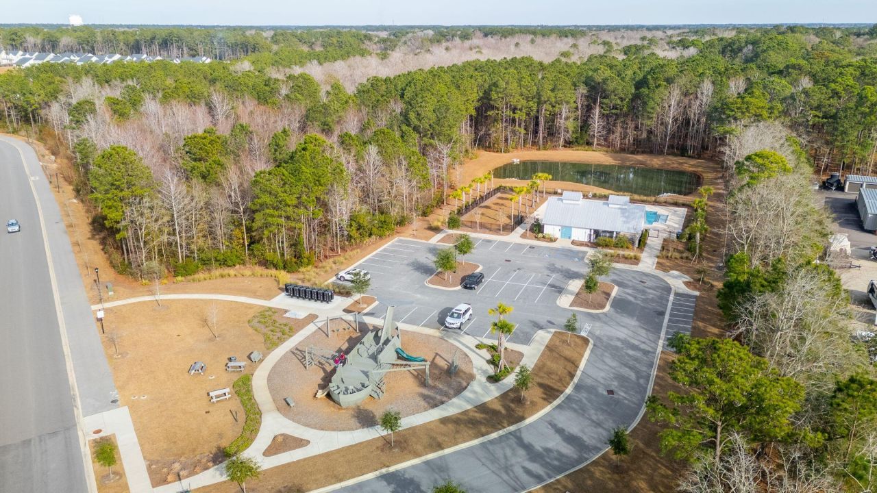 403 N Commodore Way Photo 53