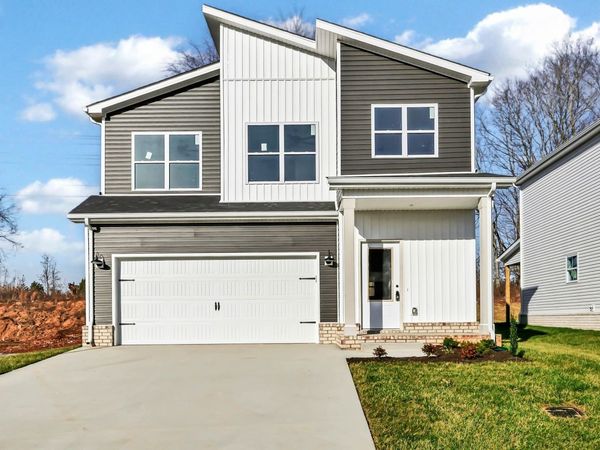 301 Wesson Dr , Clarksville, TN 37043