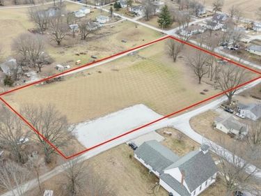 Elm Street, Faucett, MO 64448