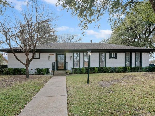 4606 Hazelhurst Lane, Dallas, TX 75227