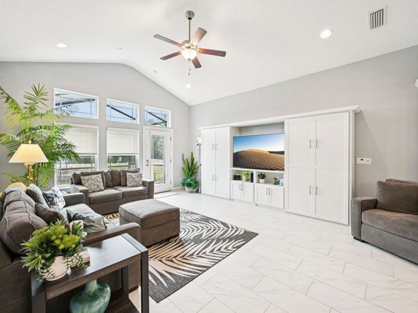 37 Alafia Ct, St Augustine, FL 32084