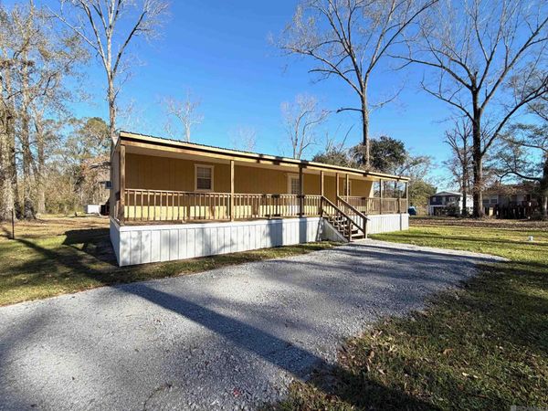 26786 Bayside Dr, Port Vincent, LA 70726