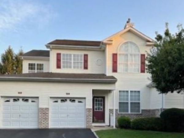 9 Shelly Lane , Mount Sinai, NY 11766