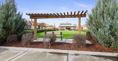 1329 Marseille Ln, Roseville, CA 95747 Photo