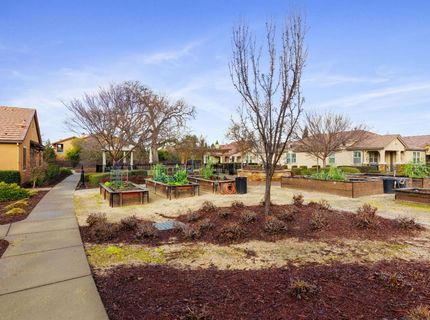 1329 Marseille Ln, Roseville, CA 95747 Photo